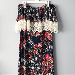 Forever 21 Lace Strapless Maxi Dress